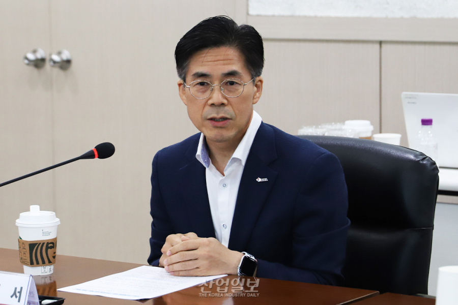 코엑스 리모델링 전시 공백, 전시업계 상생에서 해법 찾았다