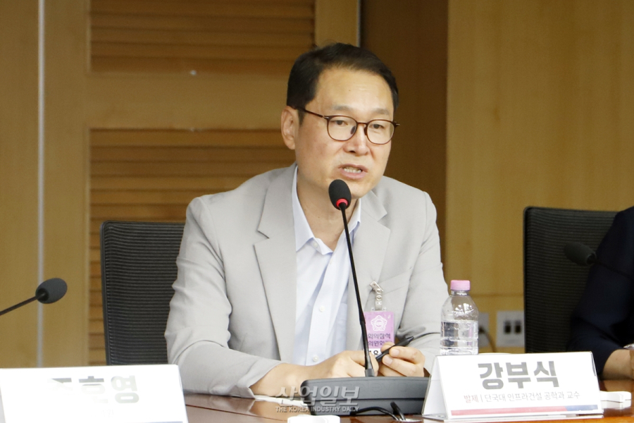 반도체 용수 확보, 기술·경제·제도 전반의 전환 필요