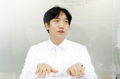 [2026 로보월드] 폴라리스3D, 반도체 공장용 물류로봇 ‘M3’ 공개
