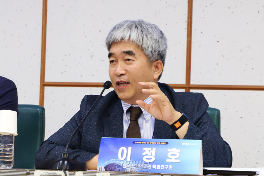 AI가 키운 전력 수요, 전력망 위협으로…“전력안보 체계 서둘러야”