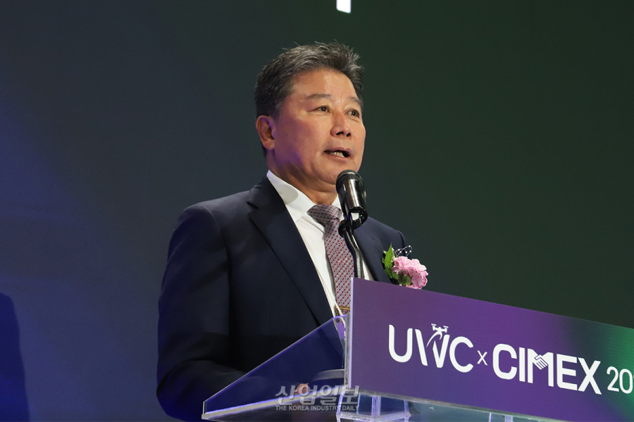 ‘UWC X CIMEX 2026’ 개막, 드론·로봇·국방AI 한자리에