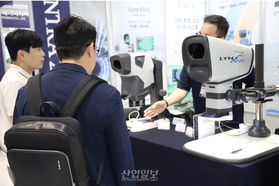 솔큐브, INTRA 2026서 맞춤형 현미경 라인업 출품