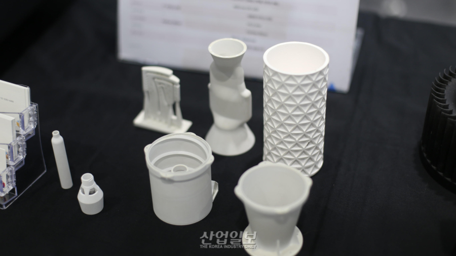 [국제첨단소재기술대전] 캐리마텍, 세라믹·엔지니어링 소재 대응 3D 프린팅 솔루션 공개