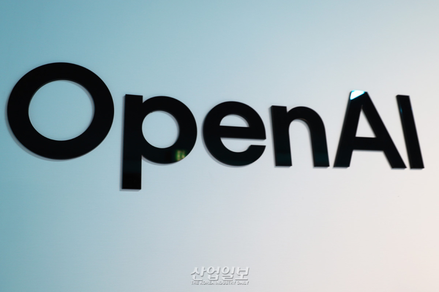 오픈AI, GPT-6 무료 이용자까지 확대…질문 분석해 화면 구성하는 ‘인텔리전트 UI’ 도입