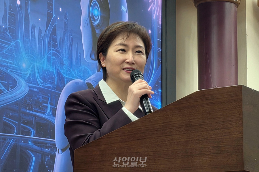 AI·로봇, 실증 넘어 양산으로…“원천기술·초기 수요 지원 필요”