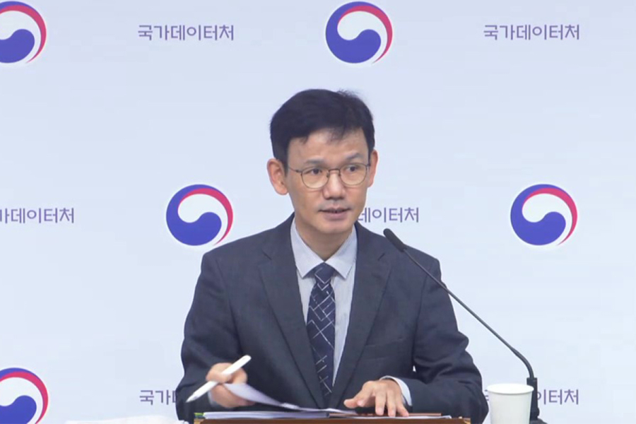 [그래픽뉴스] 반도체 호조에 자동차 생산 회복으로 9월 산업활동 반등